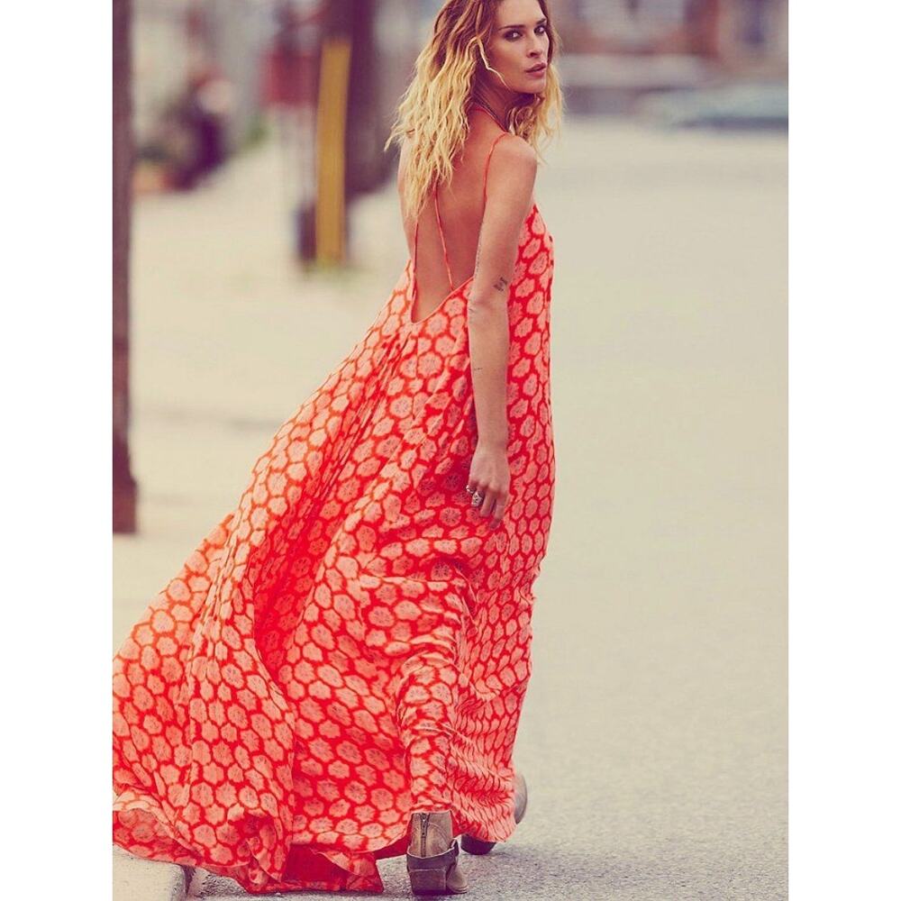 Free People FP ONE Shibori Maxi Dress Womens Medium Coral Strappy Boho Beachy